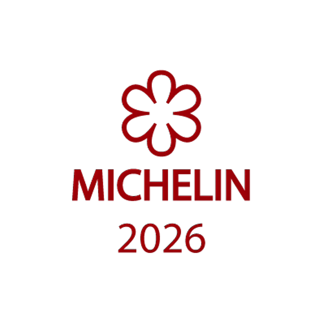 logo 5 Our Team